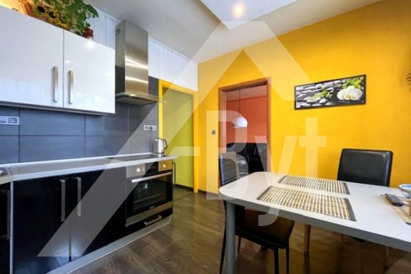  3- IZBOVÝ BYT  RUŽOMBEROK - BANIČNÉ